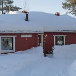 Yllaeksen Yoepuu Äkäslompolo