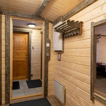 Yllaeksen Yoepuu Feriehus