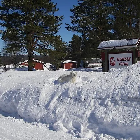 Holiday home Yllaeksen Yoepuu Akaslompolo
