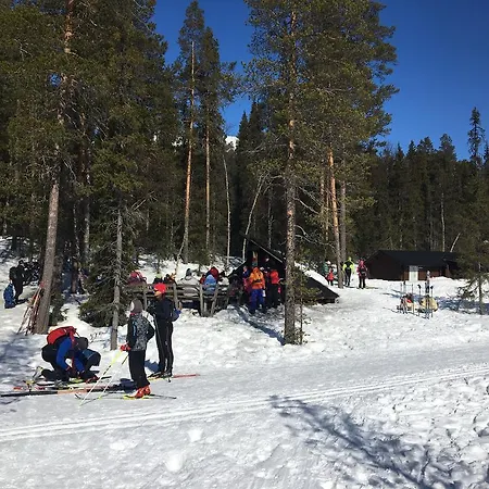 Yllaeksen Yoepuu Feriehus Äkäslompolo