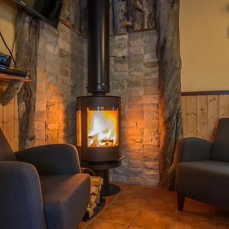 Yllaeksen Yoepuu Feriehus Äkäslompolo