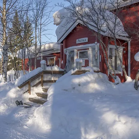 伊拉科森于普酒店 *