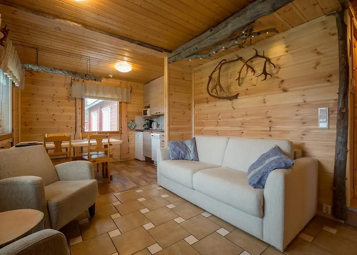 Yllaeksen Yoepuu Äkäslompolo