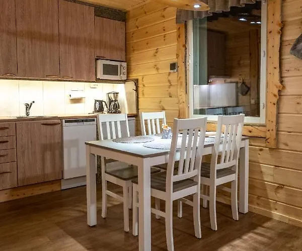 Feriehus Yllaeksen Yoepuu *